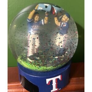 Texas Ranger Snow Globe – Collectible Western Memorabilia